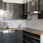 Apartment Gozsdu Design *