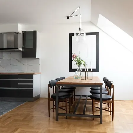 Gozsdu Design Apartment *