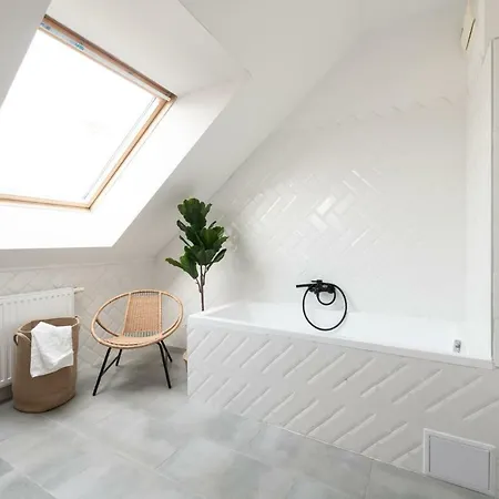 Gozsdu Design Apartment